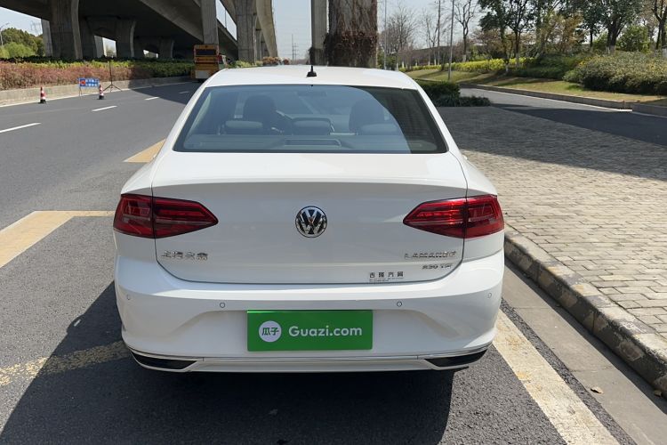 Used Volkswagen Lamando 2019 230TSI DSG Fashion Edition China V Standard