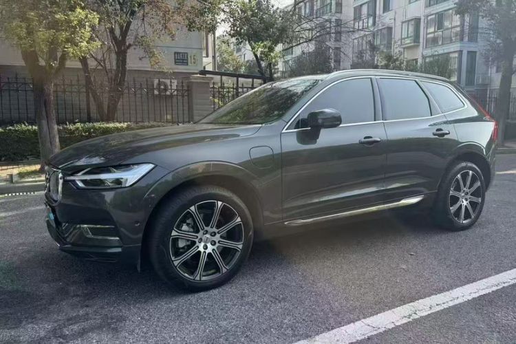 Used Volvo XC60 New Energy 2019 T8 E-Drive Hybrid Prestige Luxury Version China V Standard