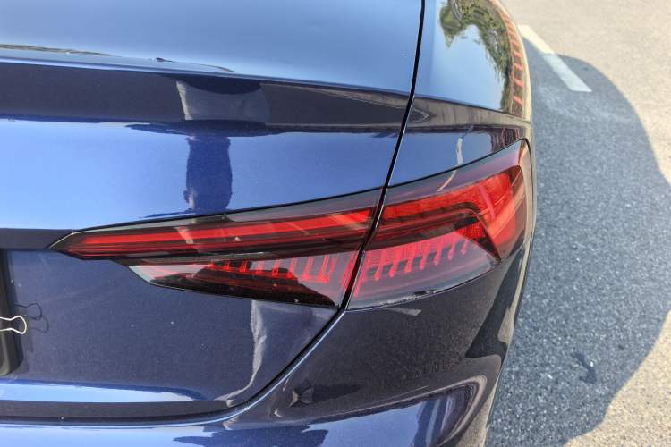 Used Audi A5 2019 Coupe 40 TFSI Fashion Edition China V Emission Standard