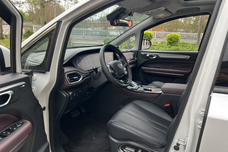 Used GAC Trumpchi M6 2023 PRO 270T DCT Luxury Edition Interior 7