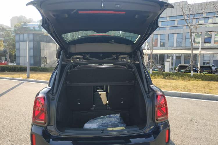 Used MINI Countryman 2022 1.5T COOPER ALL4 Black Badge Special Edition