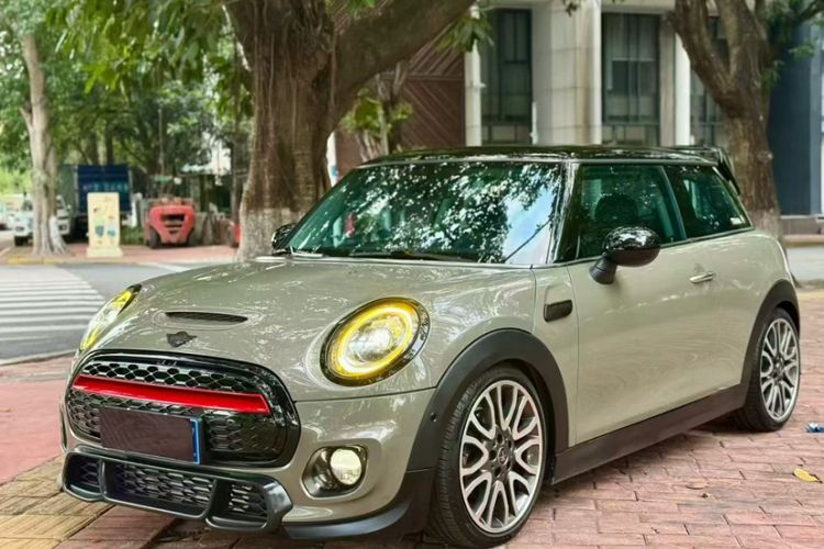 Used MINI MINI 2018 2.0T COOPER S Artist