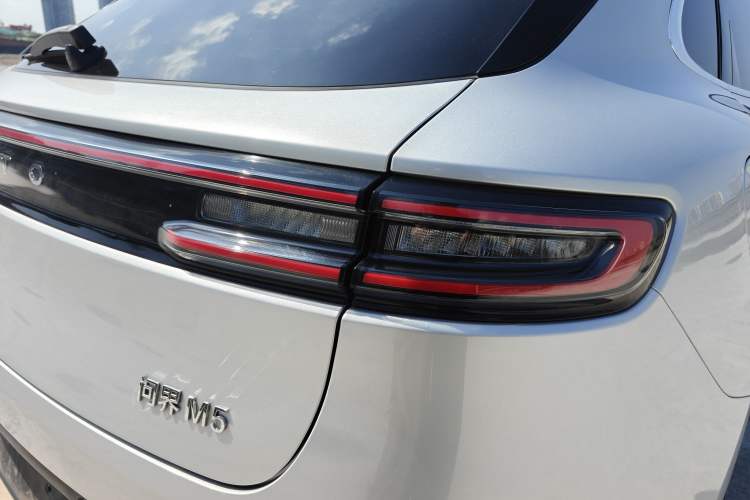 Used Hima AITO M5 2022 Extended-Range Four-Wheel Drive Performance Version