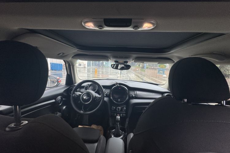 Used MINI MINI 2016 1.5T COOPER Five-Door Edition