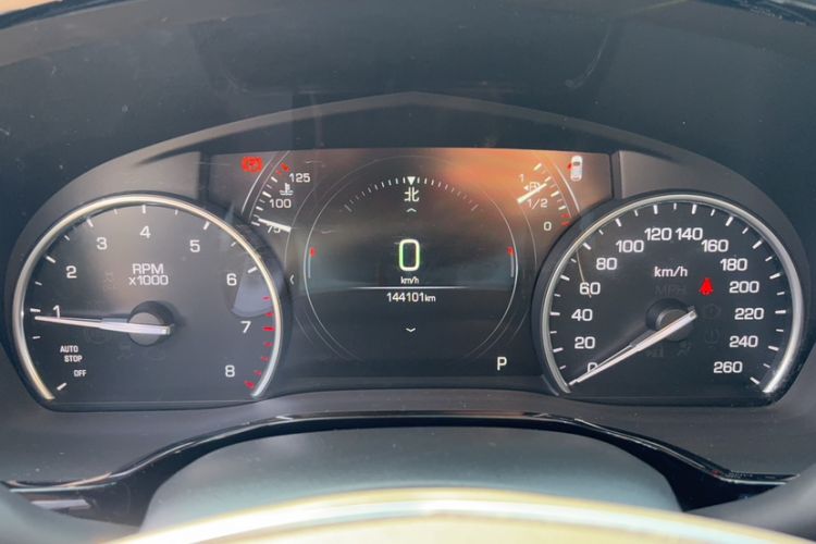 Used Cadillac XT5 2018 25T Luxury Model
