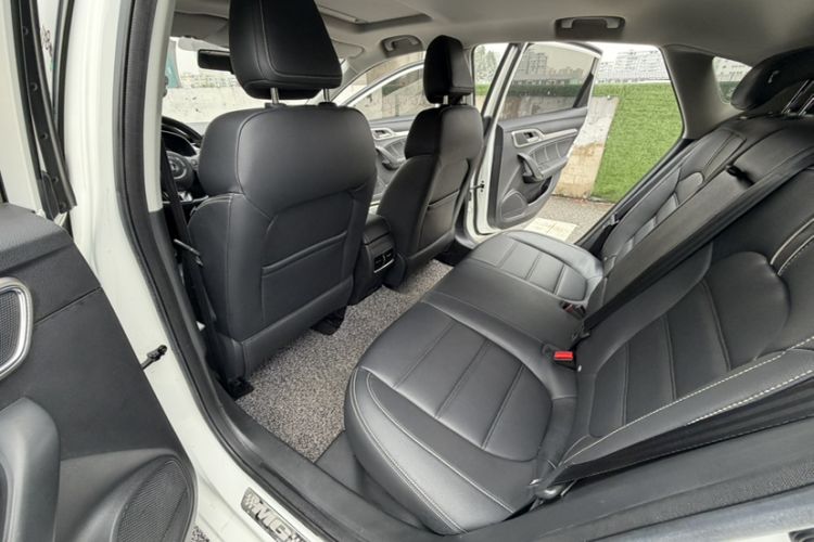 Used MG 6 2019 20T Automatic Sport Edition Interior 3