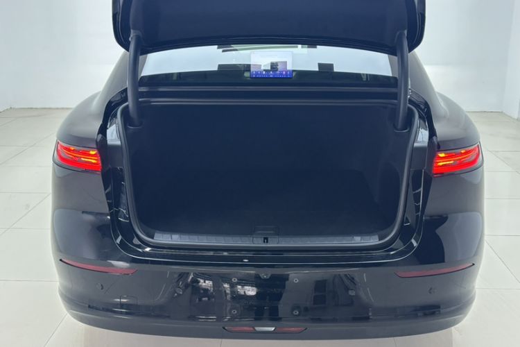 Used VOYAH Lantu Chiguang L 2026 Four-Wheel-Drive Ultra
