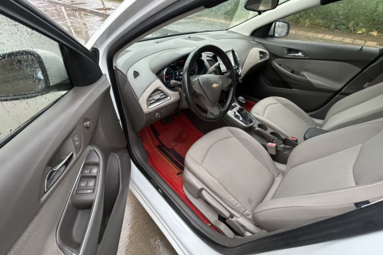 Used Chevrolet Cruze 2016 1.5L Automatic Stylish Sunroof Version
