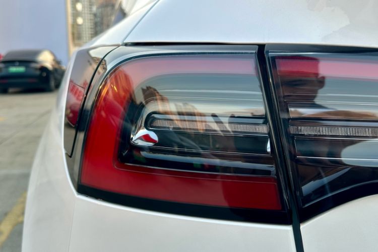 Used Tesla Model Y 2022 Performance High-Performance All-Wheel-Drive Version
