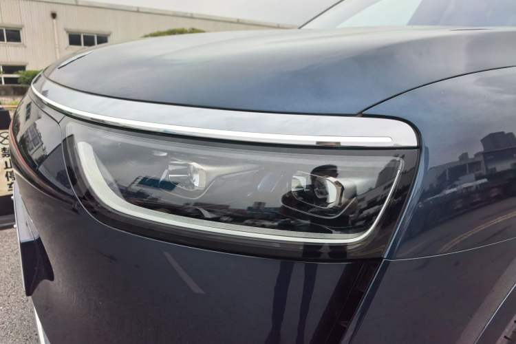 Used Hima AITO M8 2025 Extended-Range Max+ Version 53.4 kWh 5-Seater Edition
