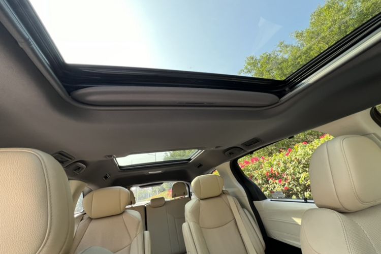 Used Toyota Sienna 2021 2.5L Hybrid Ultimate Edition