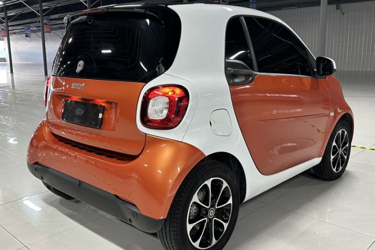 Used smart fortwo 2015 1.0L 52 kW Hardtop Passion Edition