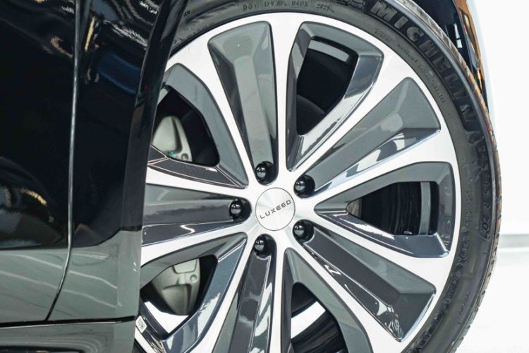 Used Hima Luxeed S7 2024 Pro Model Interior 5