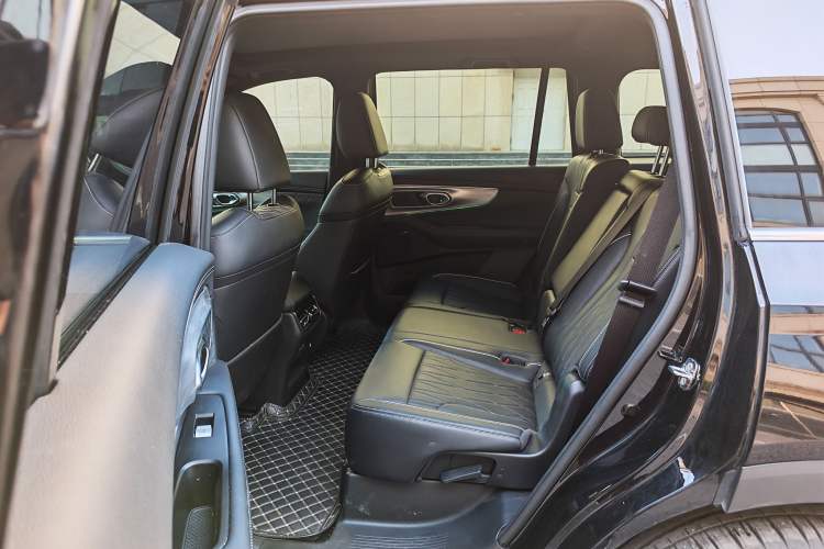 Used GAC Trumpchi GS8 2025 Linghang Series 2.0 TGDI Two-Wheel-Drive Luxury Edition 5 Seats