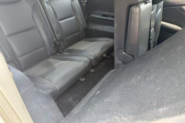 Used Dongfeng Fengon S560 2018 1.8L Manual Urban Model 7 Seats Interior 6