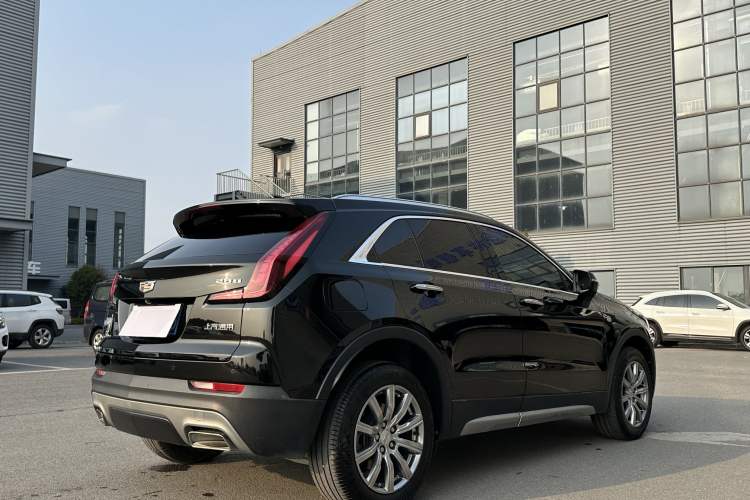 Used Cadillac XT4 2021 28T Two-Wheel Drive Luxury Version
