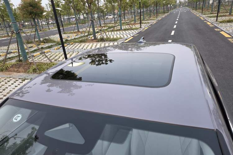 Used Volkswagen Lavida 2026 Pro 300TSI Starry Zhi Yi Edition Roof