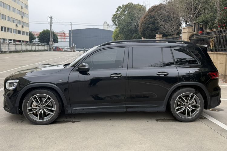 Used Mercedes-Benz GLB AMG 2023 AMG GLB 35 4MATIC Exterior 3