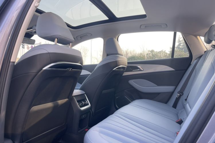 Used Hongqi H5 PHEV 2025 170 Super Hybrid Version
