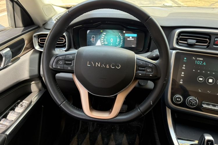 Used Lynk & Co 01 2018 2.0T Two-Wheel-Drive + Version
