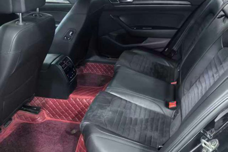 Used Volkswagen Magotan 2017 330TSI DSG Luxury Model Interior 3