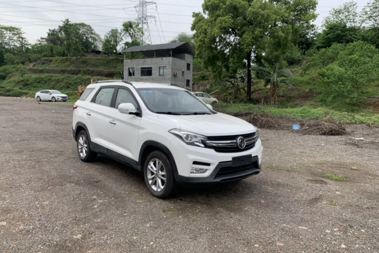 Used Dongfeng Fengon S560 2018 1.8L Manual Urban Model 7 Seats Exterior 4