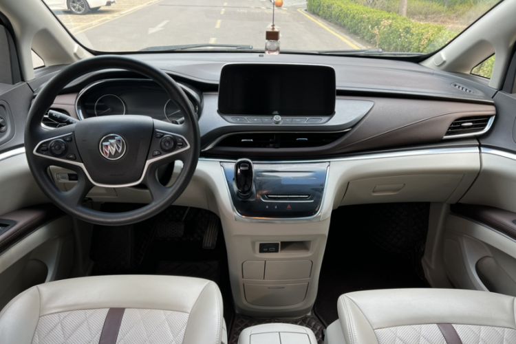 Used Buick GL8 2023 Land Executive Class Smart Enjoyment Model