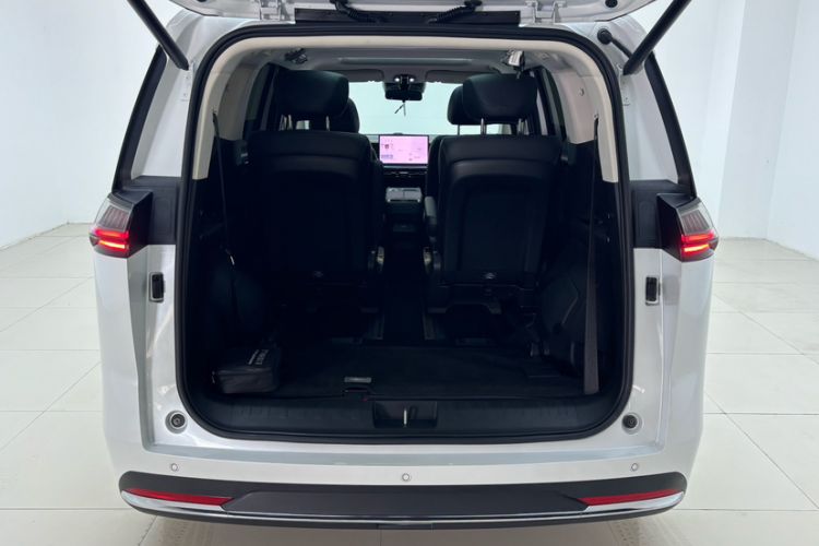 Used GAC Trumpchi E8 2024 Honor Series 2.0L Honor Edition Trunk