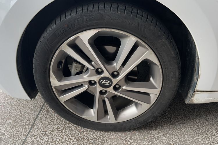 Used Hyundai Elantra (6th Generation / Lingdong) 2016 1.6L Automatic ZhiXuan – Elite Version Exterior 6