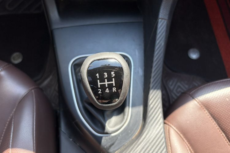 Used Soueast A5 Wing Dance 2021 1.5L Manual Exceed Edition
