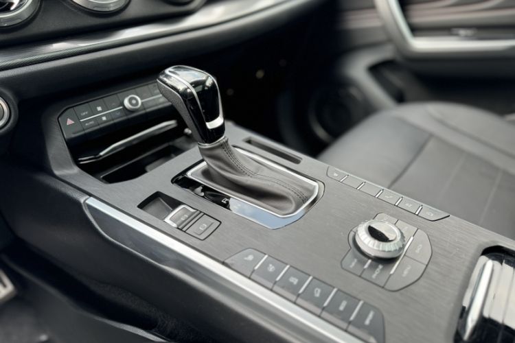 Used Wey VV5 2017 2.0T Ultra-Luxury Version