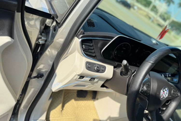 Used Buick GL8 2020 ES Land Cruiser 653T Comfort Edition
