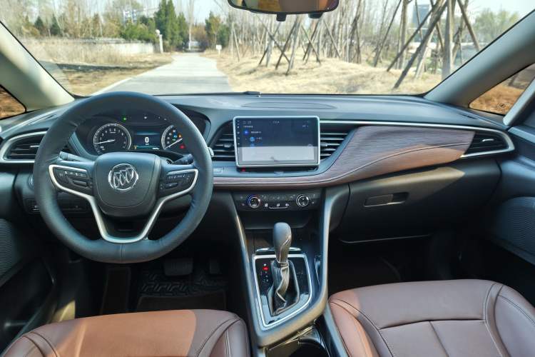 Used Buick GL6 2019 18T 6-Seater Connected Luxury Version China VI Standard