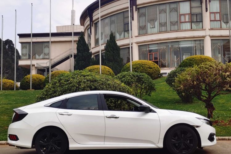 Used Honda Civic 2016 220TURBO CVT Prestige Edition
