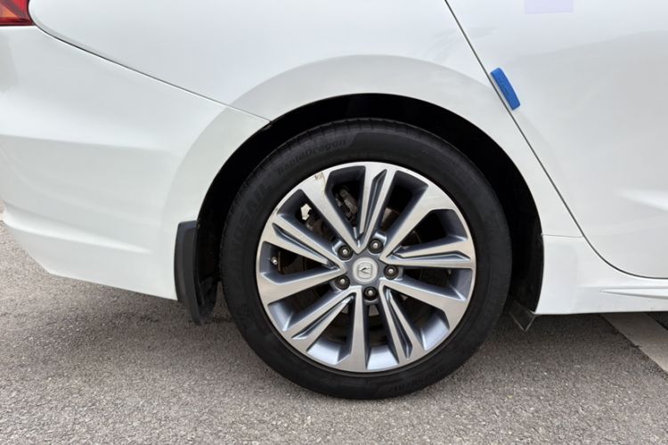 Used Changan Raeton CC 2018 1.5T Automatic Haoya Model Guangmang Edition China V Standard