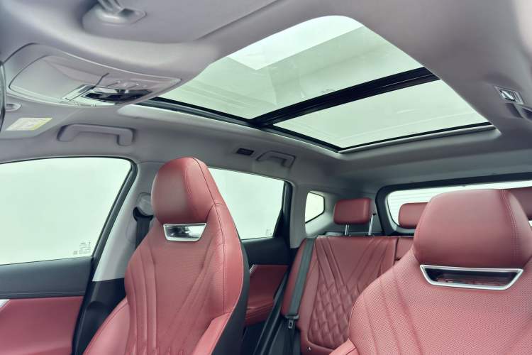 Used Chery Tiggo 7 PLUS 2023 Revised 1.6 TGDI DCT Flagship Edition
