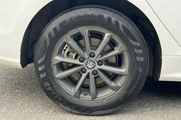 Used BYD Qin PLUS 2021 EV 400KM Leading Comfort Edition Exterior 12