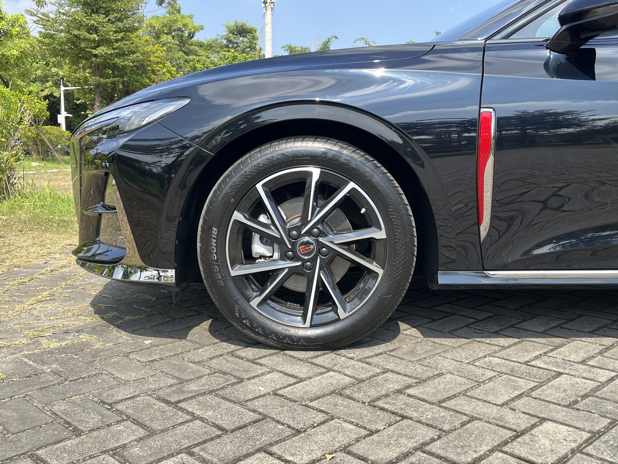 Hongqi H6 2024 2.0T ZhiMei Edition — снимка 20