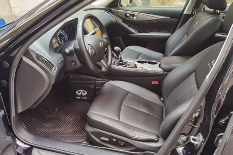 Used Infiniti Q50 2014 2.0T Luxury Edition