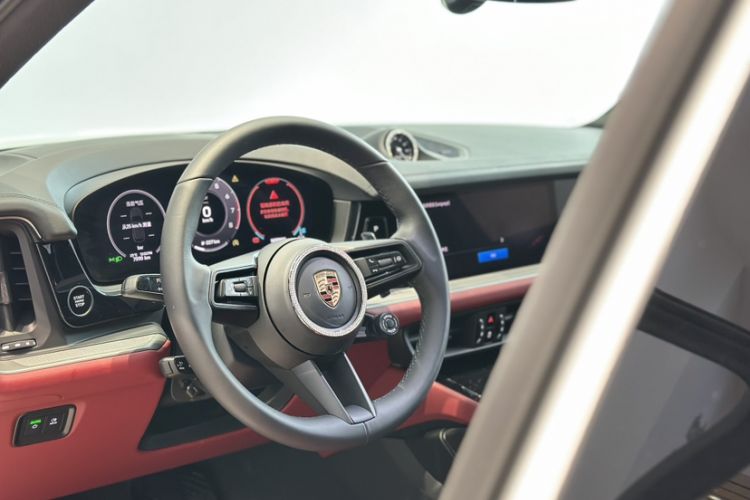 Used Porsche Cayenne 2025 Cayenne 3.0T Dream-Chasing Edition Interior 3