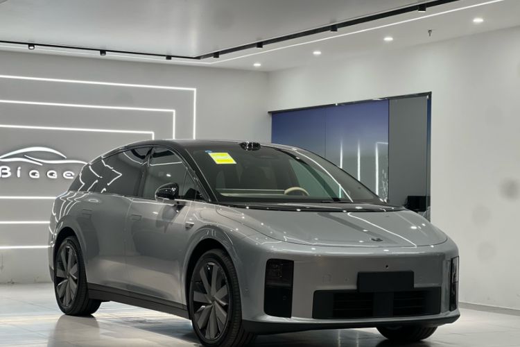 Used Li Auto Li Auto i6 2025 Model Four-Wheel-Drive Standard Type