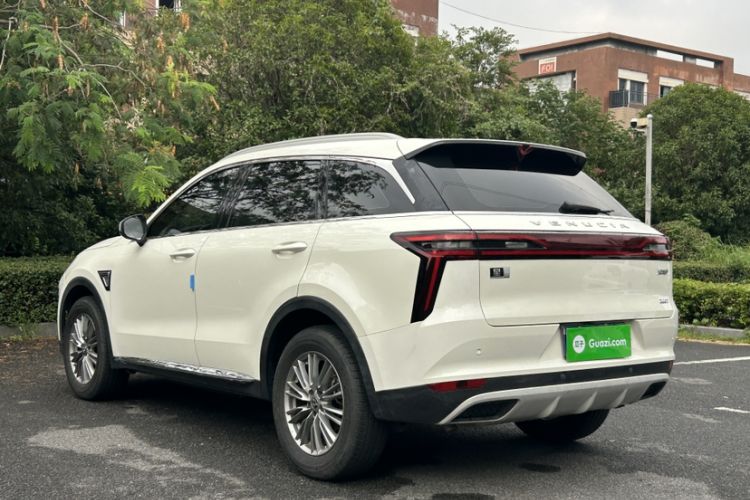 Used Venucia Star 2021 260T Automatic 48V Mild Hybrid Turbocharged Star Achieve Edition
