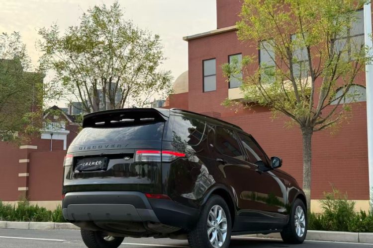 Used Land Rover Discovery 2018 3.0 SC V6 SE
