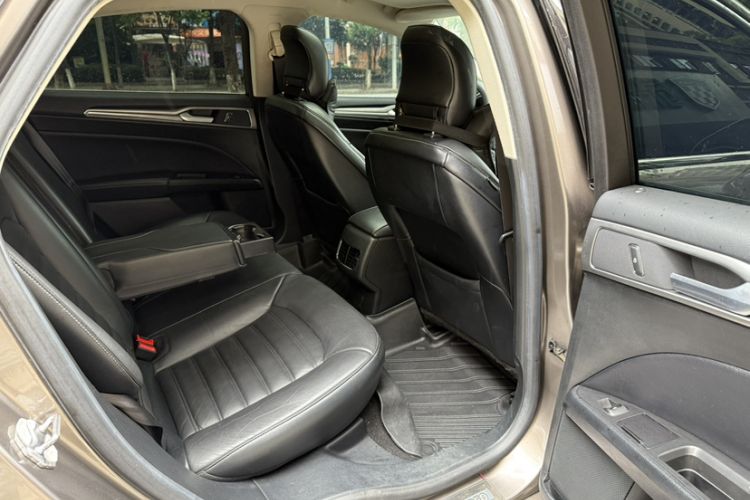 Used Ford Mondeo 2017 EcoBoost 200 Stylish Model