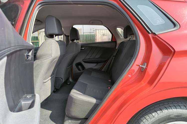 Used BYD e2 2019 Standard Range Version – Yue·Standard Model
