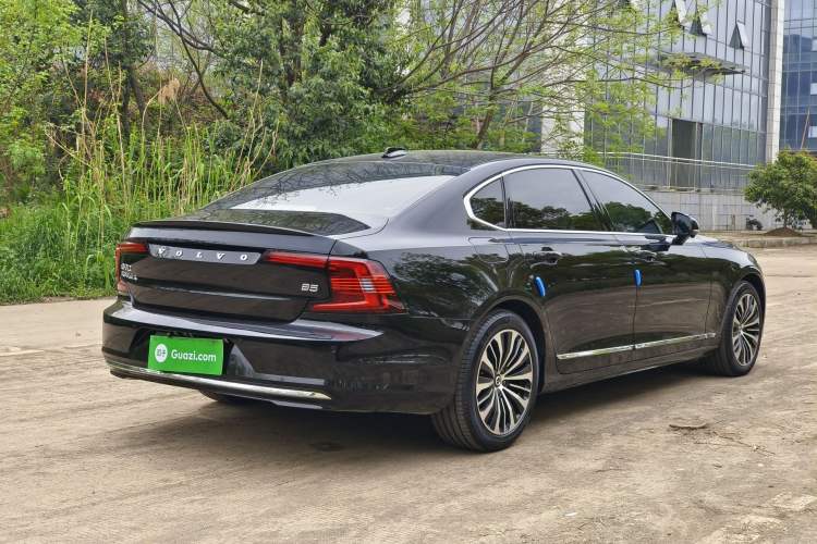 Used Volvo S90 2024 B5 Zhiyi Luxury Edition