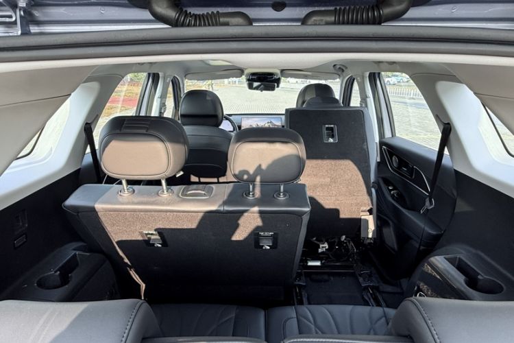 Used Chery Fengyun T9 2024 120 Long-Range Flagship Version 7 Seats Ternary Lithium