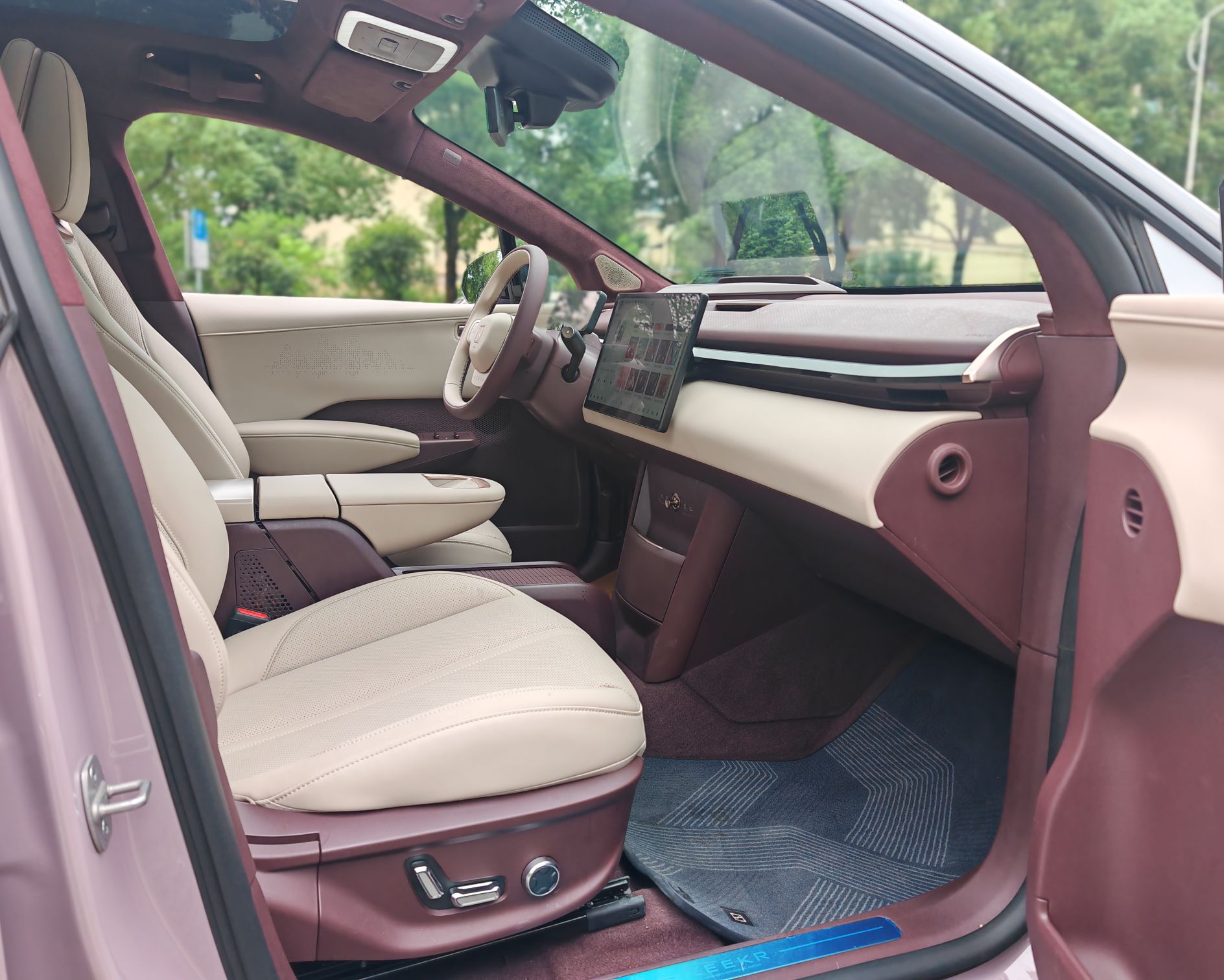 Zeekr X 2025 5-Seater Rear-Drive Version — снимка 17