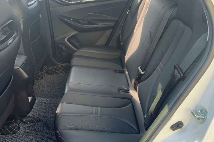 Used CHANGAN OSHAN X5 2021 Revised Version 1.6L Manual Luxury Edition
