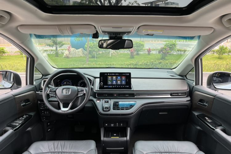 Used Honda Odyssey 2022 2.0L eHEV Sharp Supreme Edition
